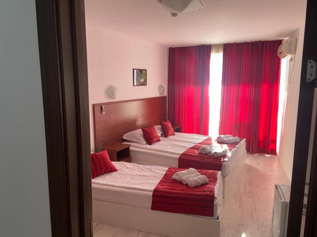 Ribarska Sreshta Family Hotel Carevo Exterior foto