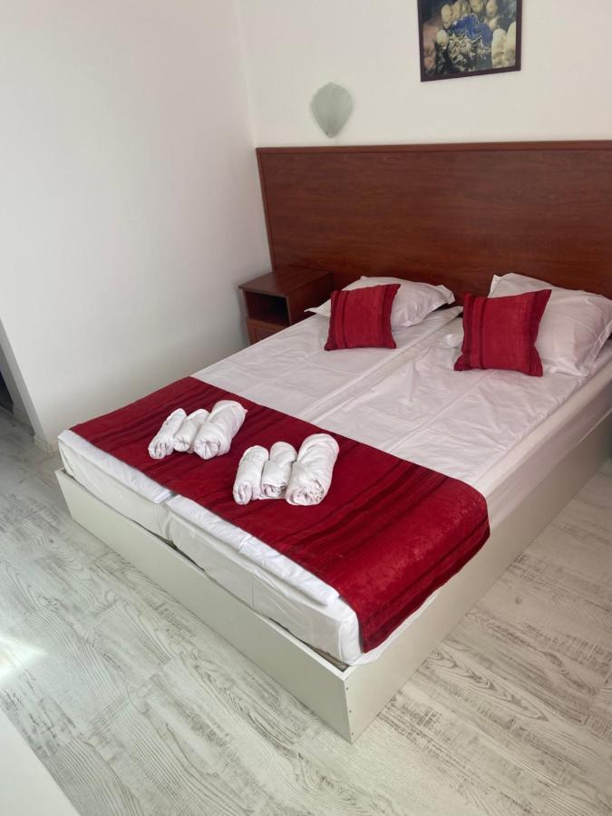 Ribarska Sreshta Family Hotel Carevo Exterior foto